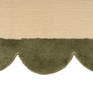 Earthy Green Scalloped Border Runner Rug - Sora