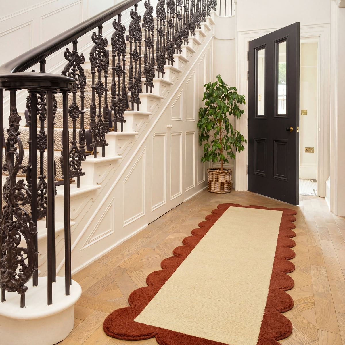 Terracotta Scalloped Border Runner Rug - Stella