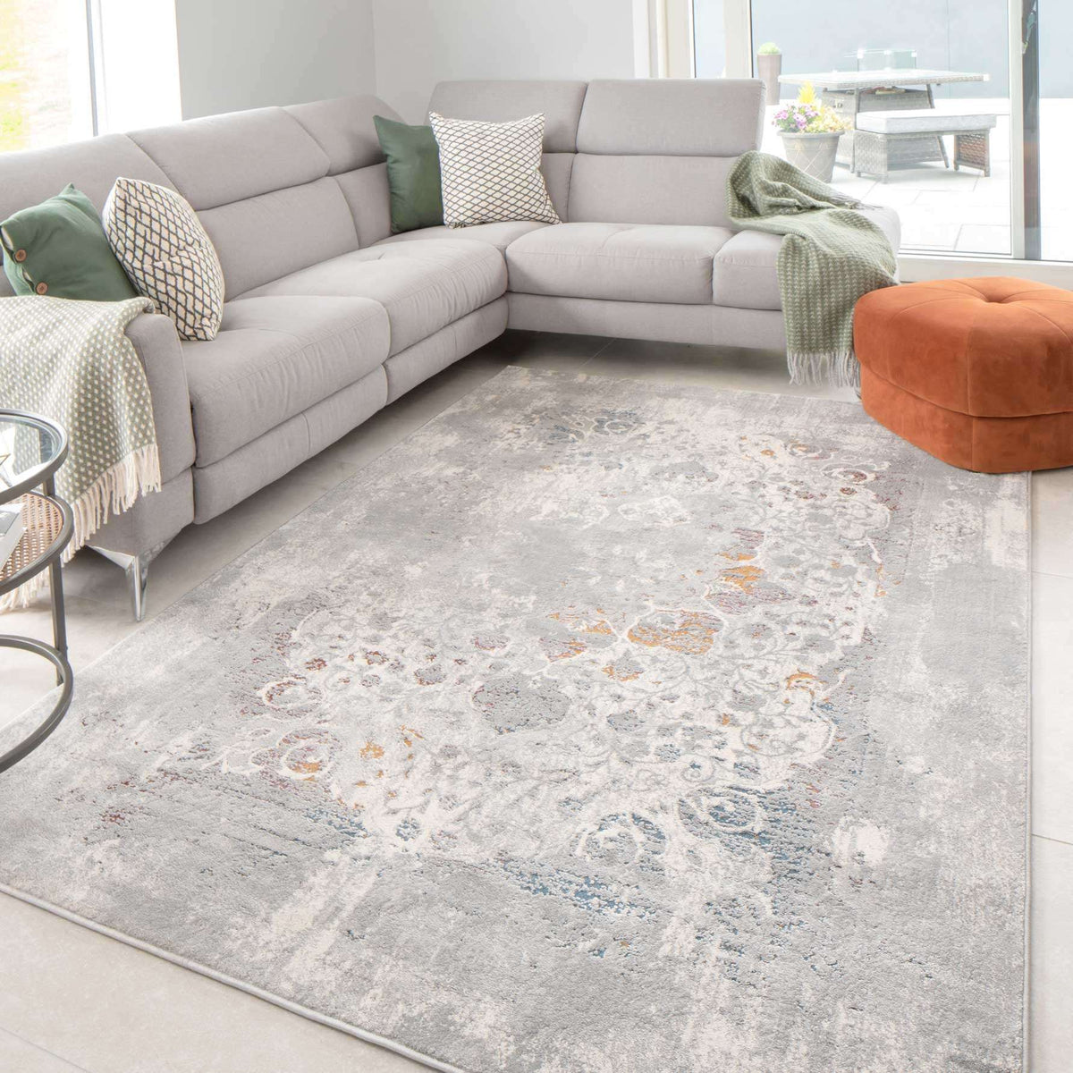 Ornate Soft Grey Distressed Medallion Living Room Rug