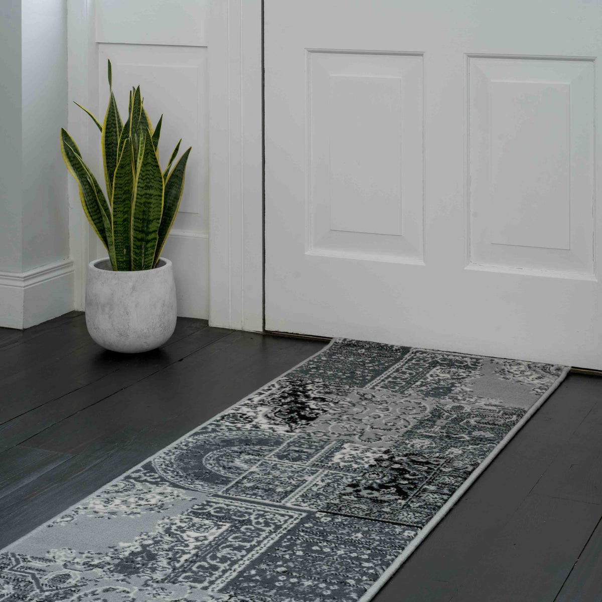 Black Grey Traditional Patchwork Runner Rug