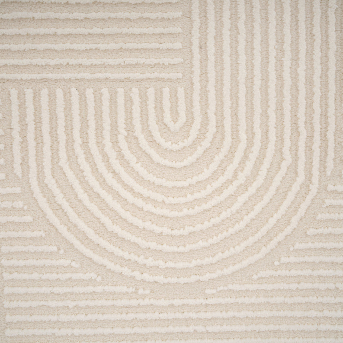 Luxury Retro Cream Rug - Escape