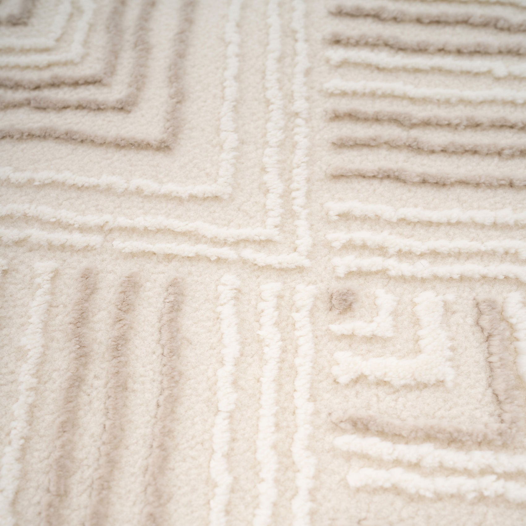 Luxury Art Deco Grey Runner - Rise