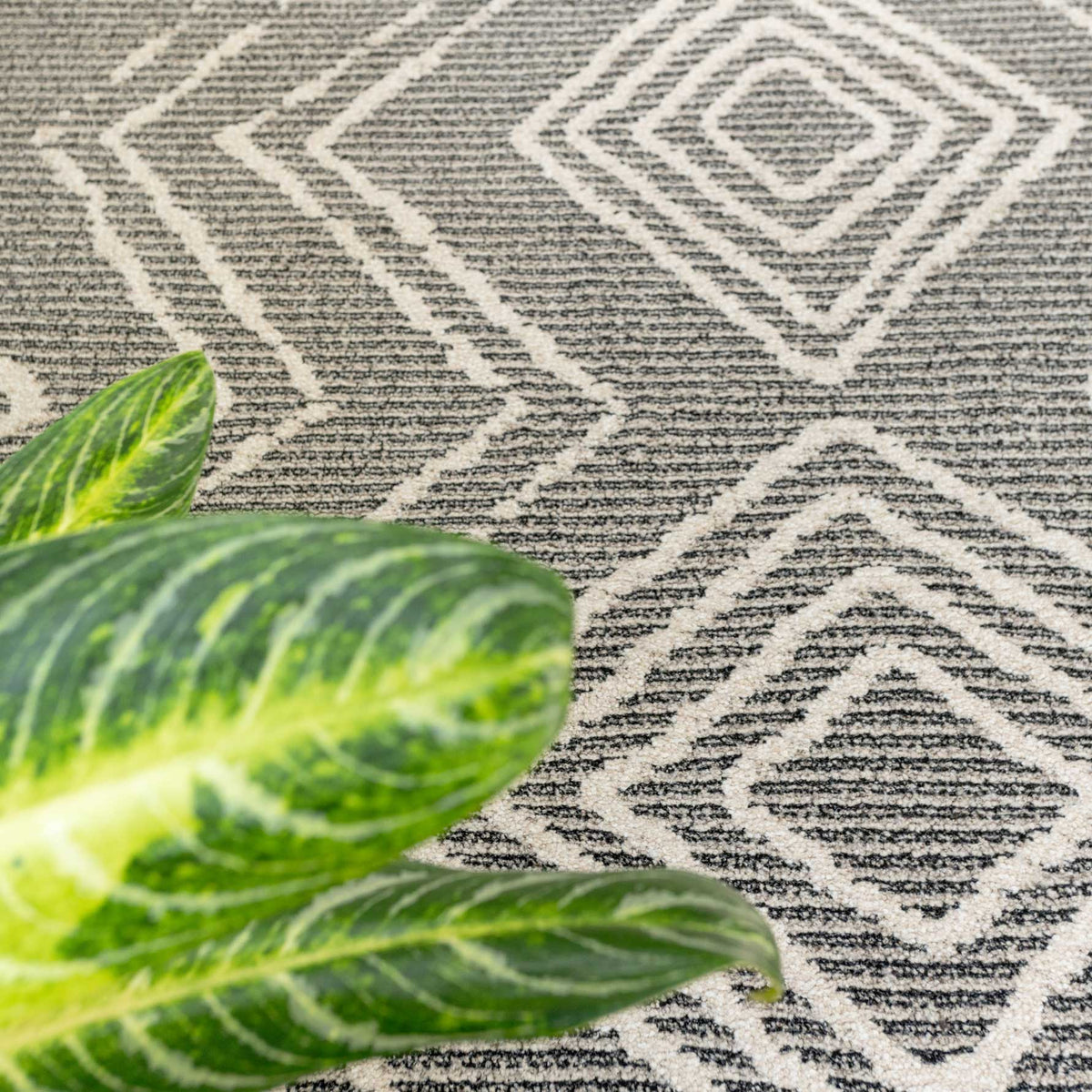 Cosy Soft Underfoot Grey Moroccan Berber Rug - Neva
