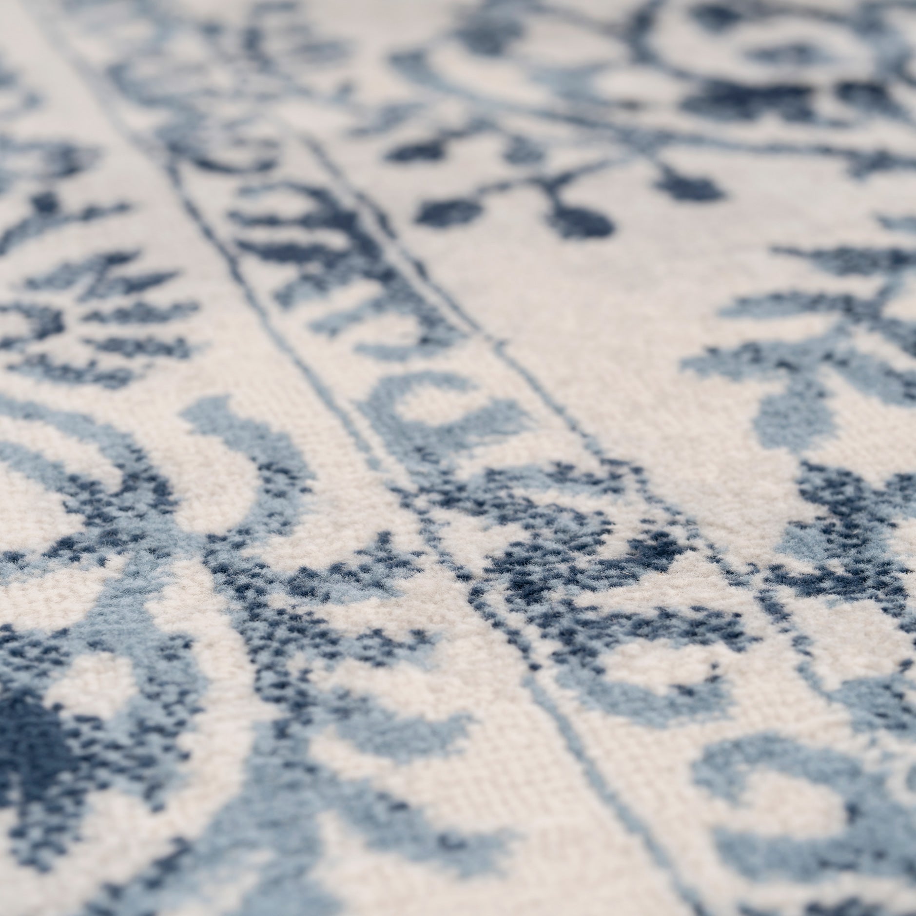 Vintage Blue Medallion Runner - Claudia