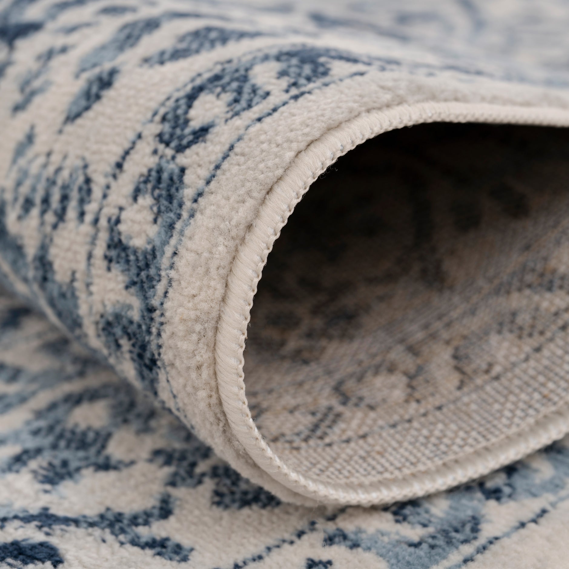 Vintage Blue Medallion Runner - Claudia