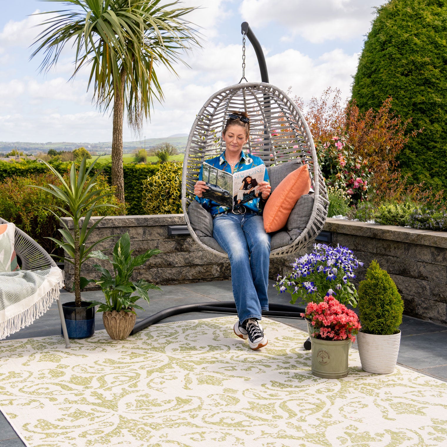 Green Floral Motif Outdoor Rug - Lanark