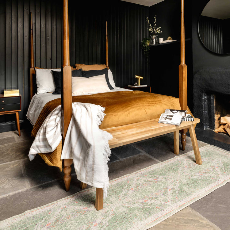 Washable Distressed Green Medallion Rug