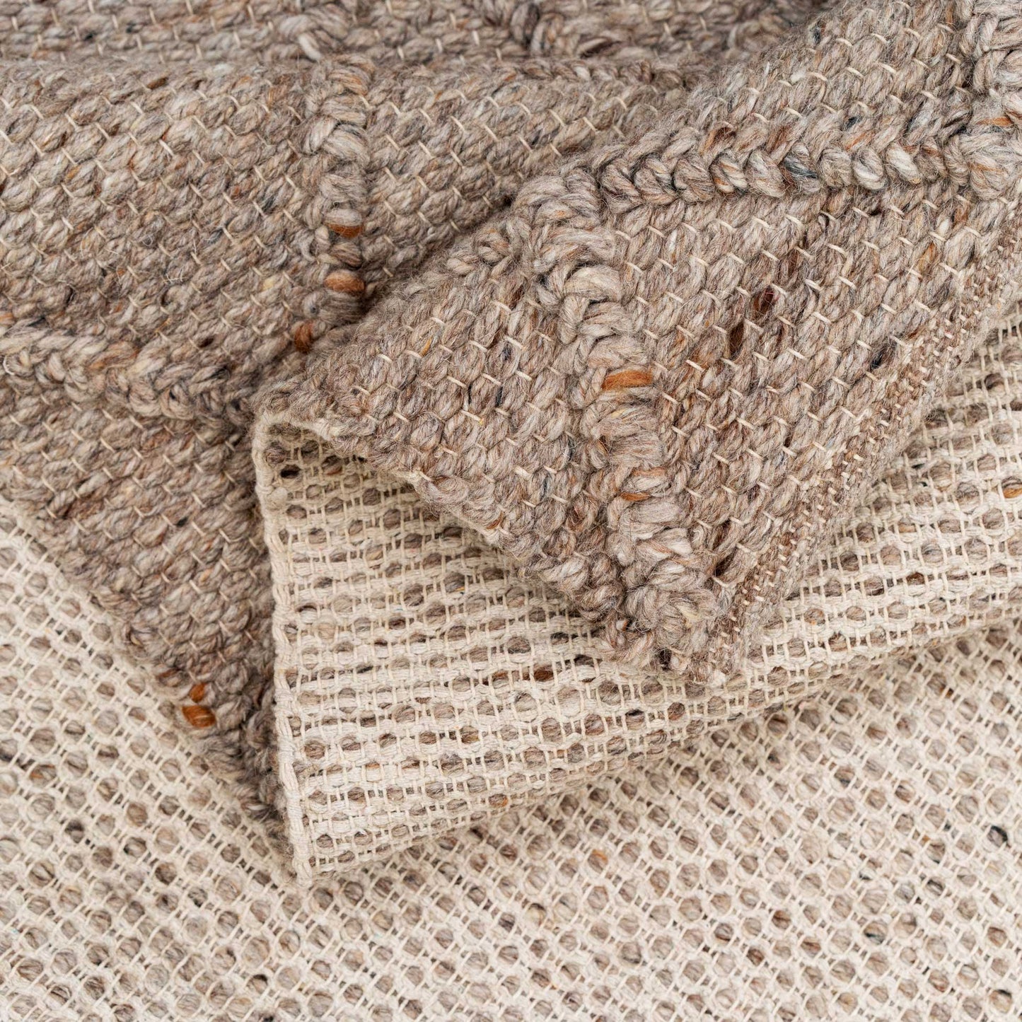 Handmade Beige Trellis Wool Area Rug