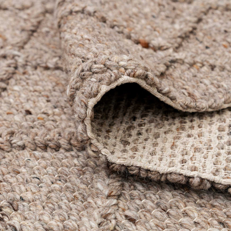 Handmade Beige Trellis Wool Area Rug