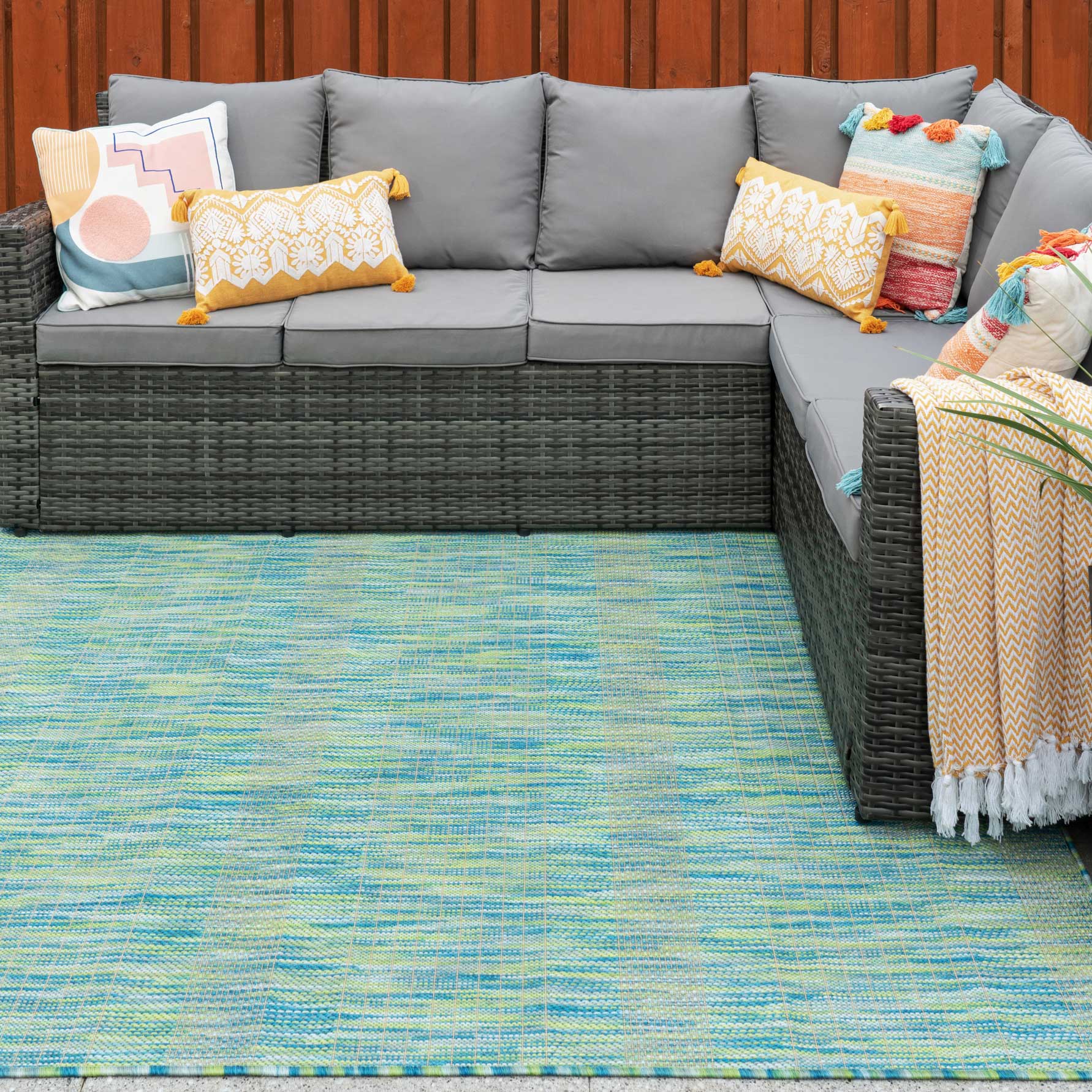 Mottled Sea Green Indoor Outdoor Area Rug