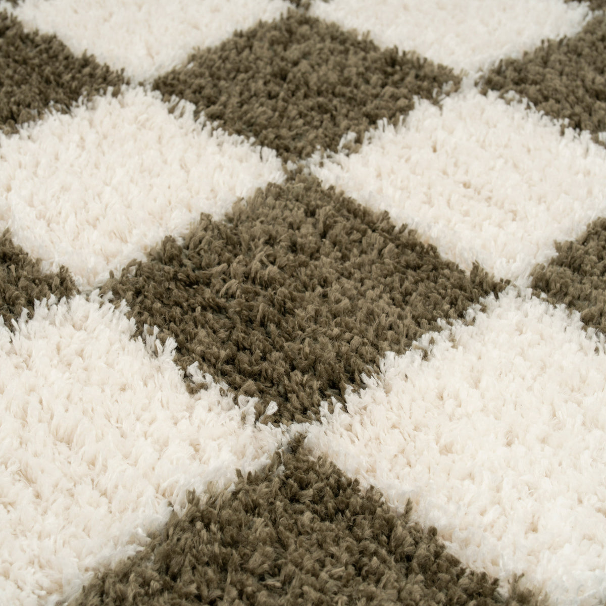 Soft Green Checkerboard Shaggy Rug - Josie