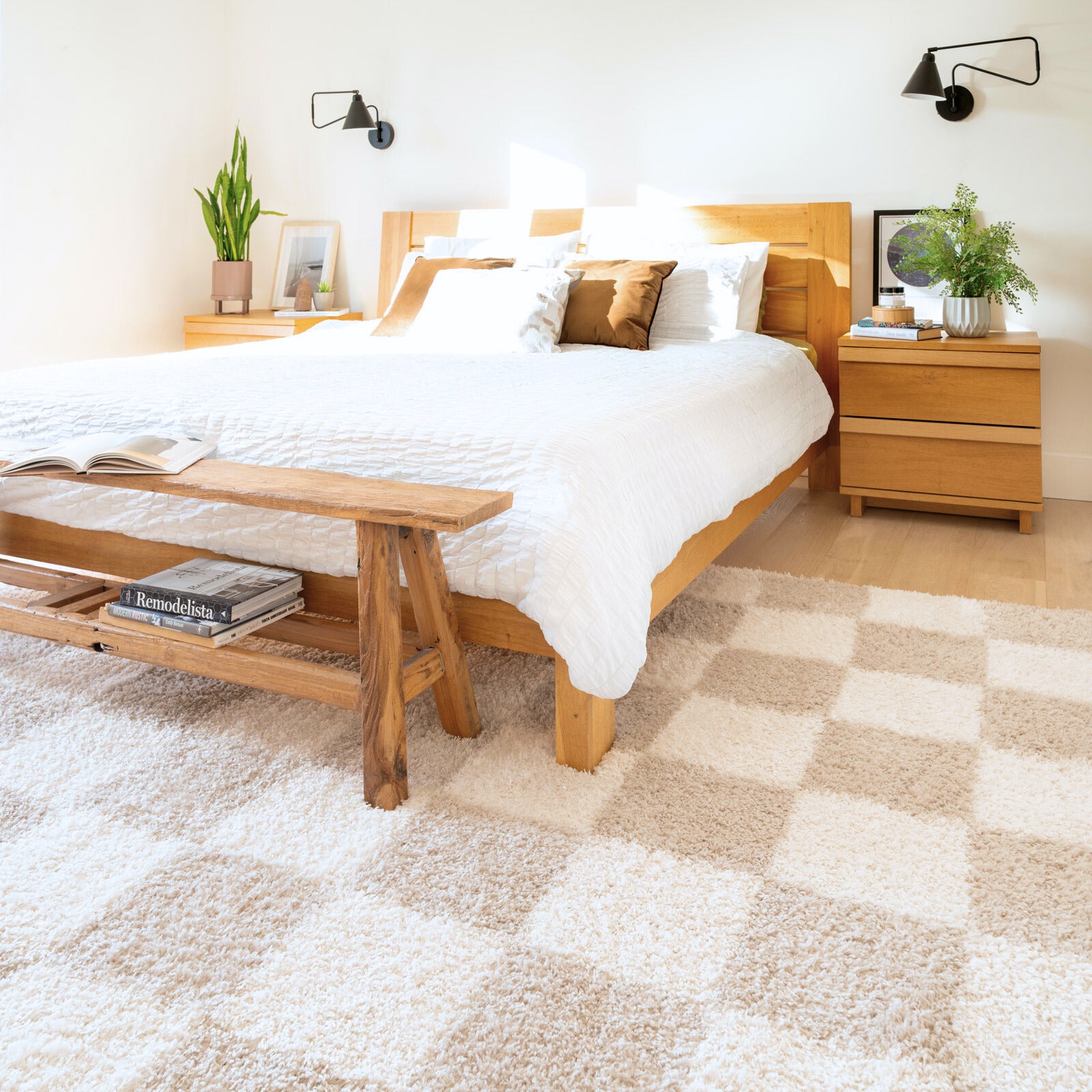 Soft Beige Checkerboard Shaggy Rug - Konnie