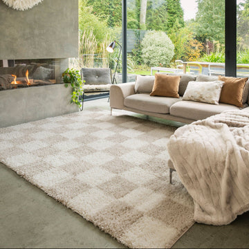 Soft Beige Checkerboard Shaggy Rug - Konnie