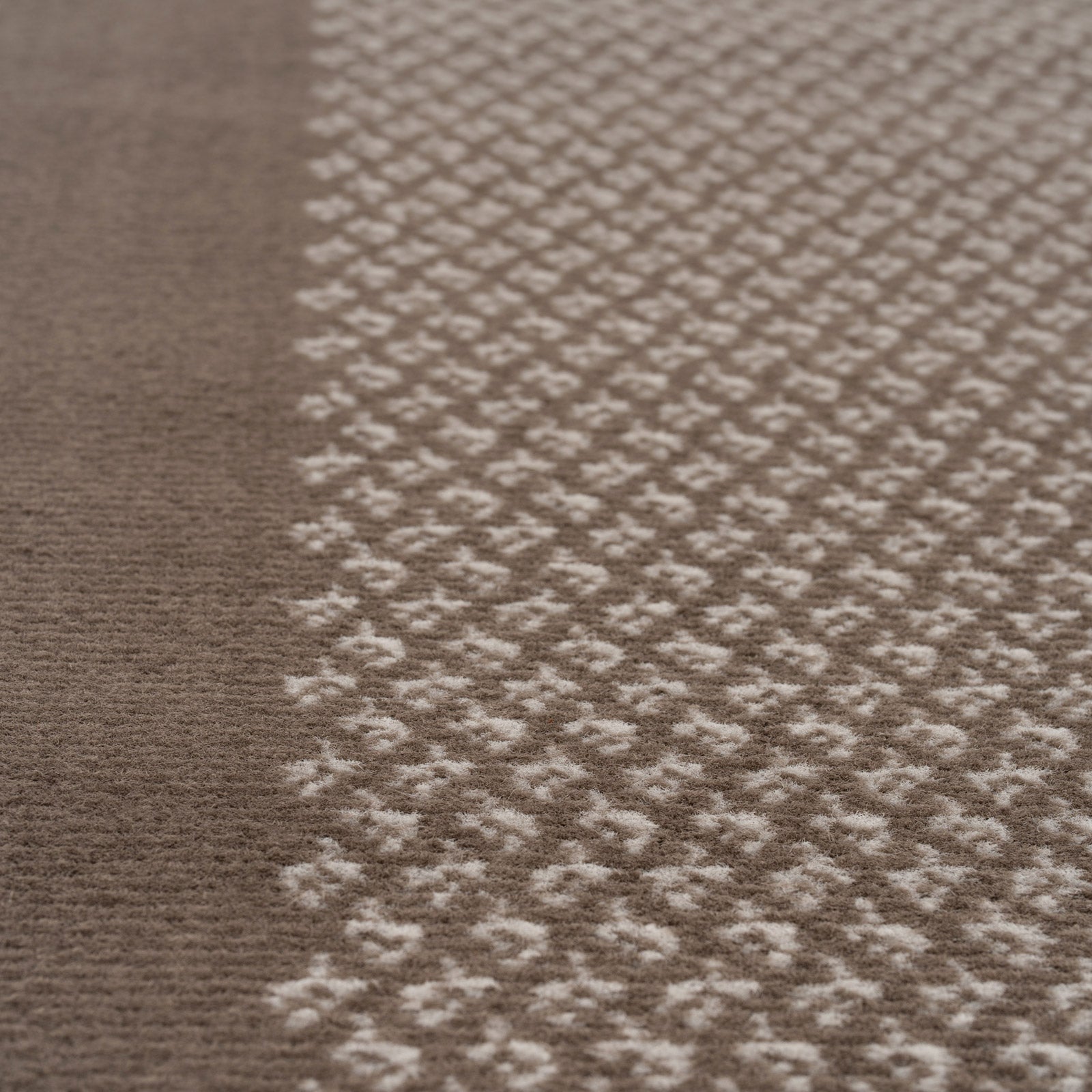 Beige Bordered Stair Carpet Runner - Cut to Measure