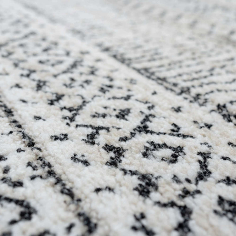 Cosy Soft Underfoot Grey Tribal Moroccan Berber Bedroom Rug