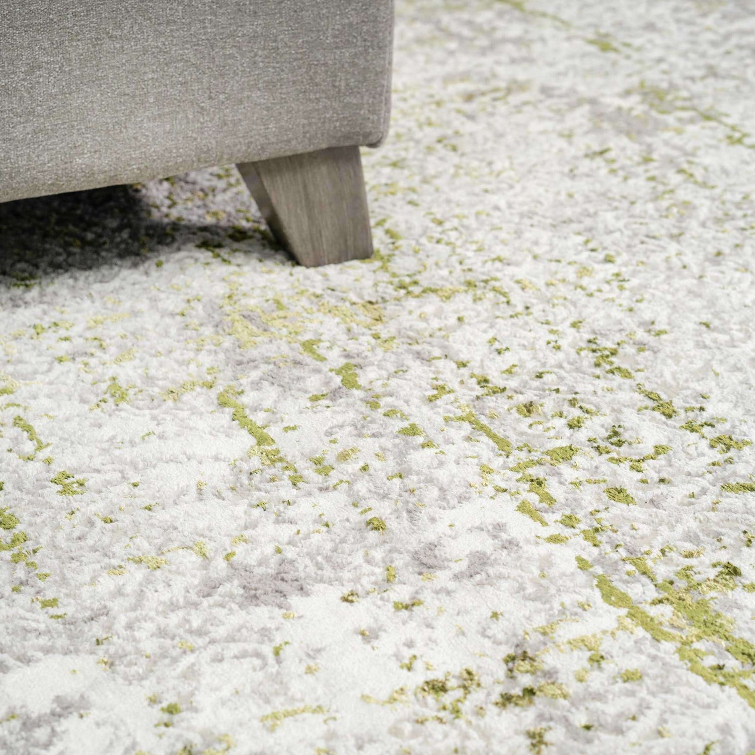 Modern Green Abstract Distressed Rugs | Living Room Rugs | Kukoon Rugs ...