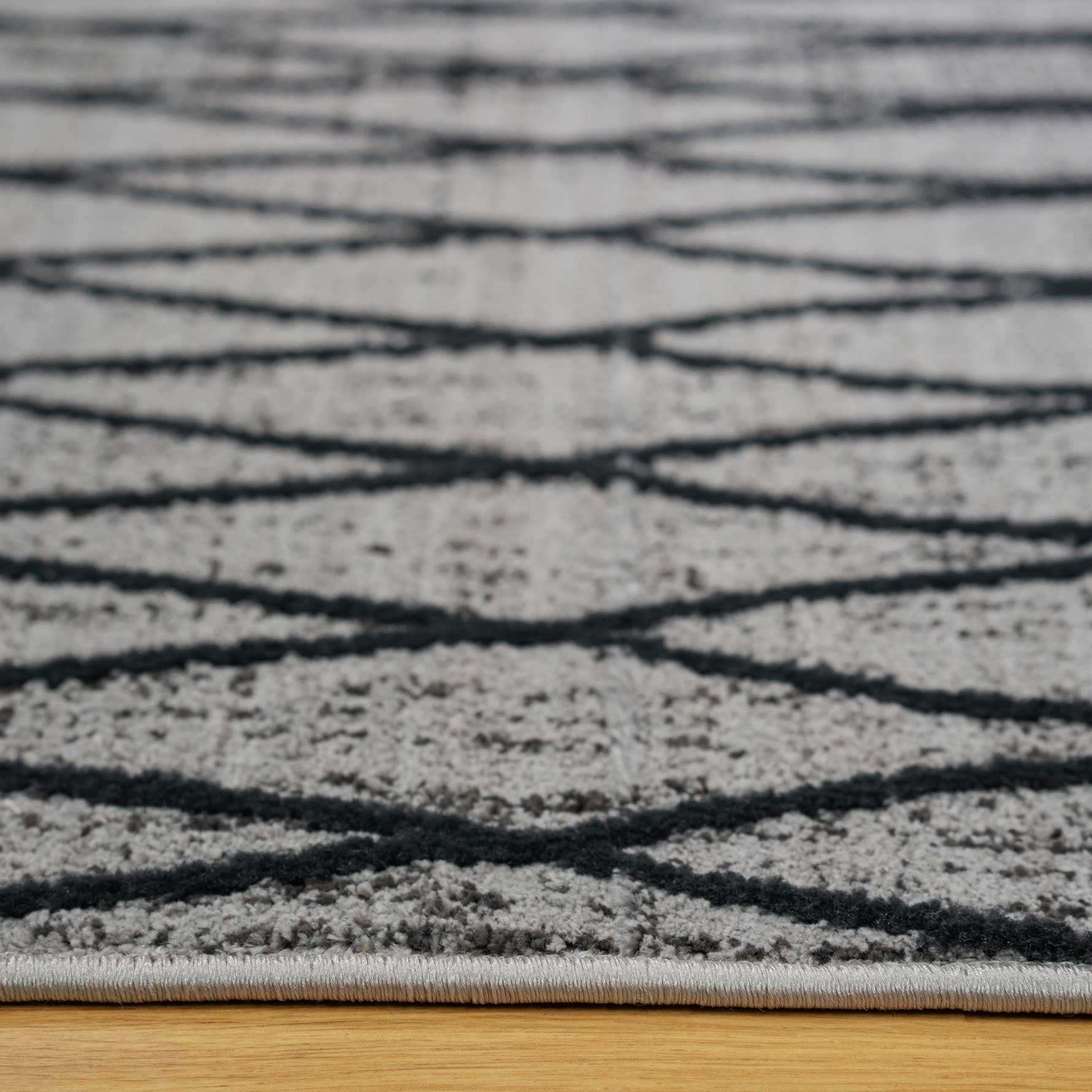Luxury Modern Mottled Grey Rug